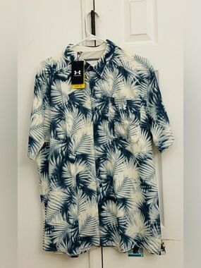 Under Armour UA Drift Tide Buttoned Shirt XL Palm Print
